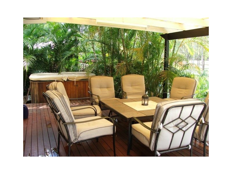 22 Catani Place, Helensvale QLD 4212