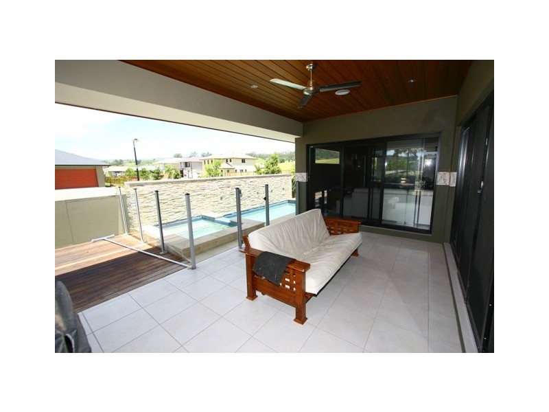 31 Drafters Crescent, Upper Coomera QLD 4209