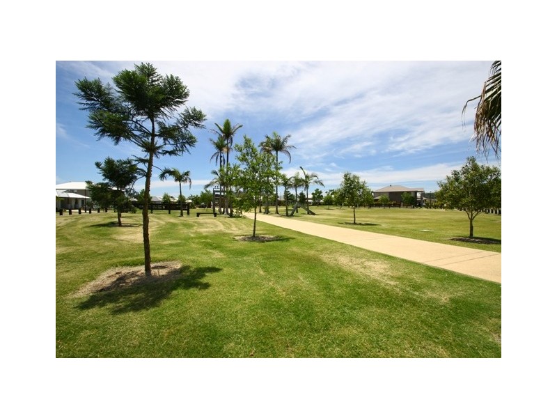 31 Drafters Crescent, Upper Coomera QLD 4209