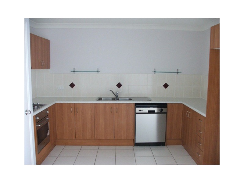 2/24 Turnbull Drive, Upper Coomera QLD 4209