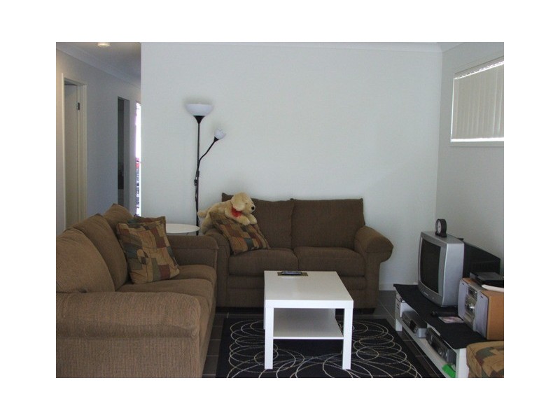 52 Runway Drive, Upper Coomera QLD 4209