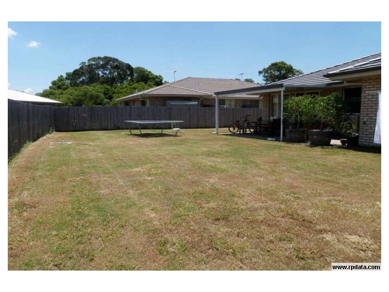 18 Moss Tce, Pimpama QLD 4209