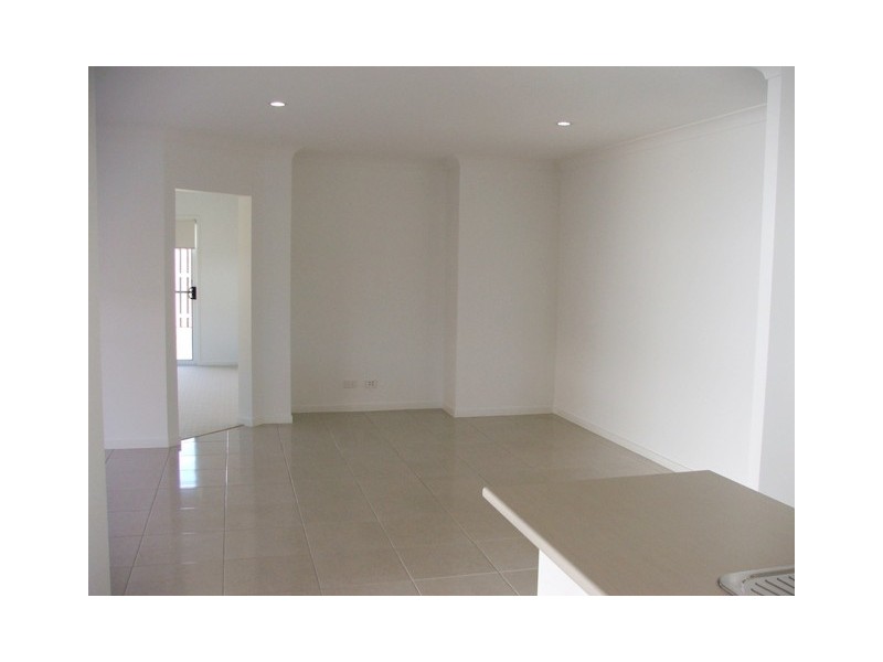 12 Settlers Ave, Upper Coomera QLD 4209