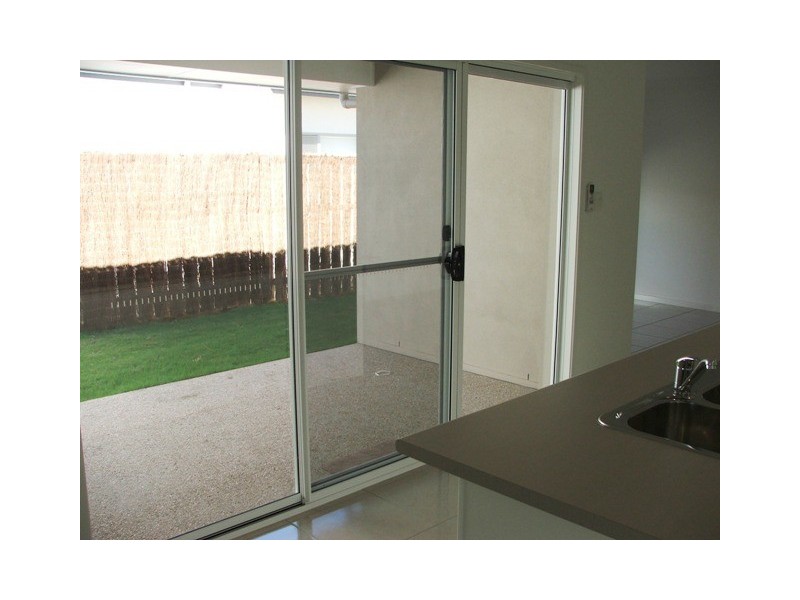 12 Settlers Ave, Upper Coomera QLD 4209