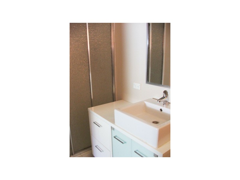 2/3 Gable Street, Oxenford QLD 4210