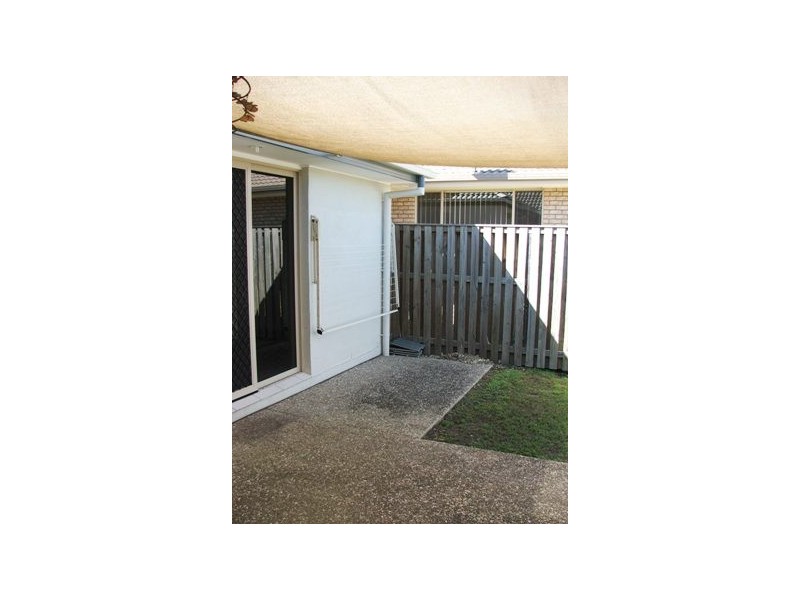 9 Taske Rise, Pacific Pines QLD 4211
