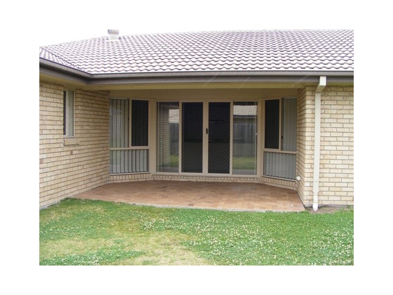 6 Diamond Sand Dr, Upper Coomera QLD 4209