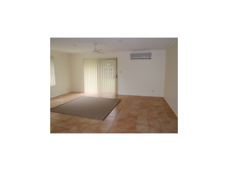 14 Lomandra Court, Oxenford QLD 4210