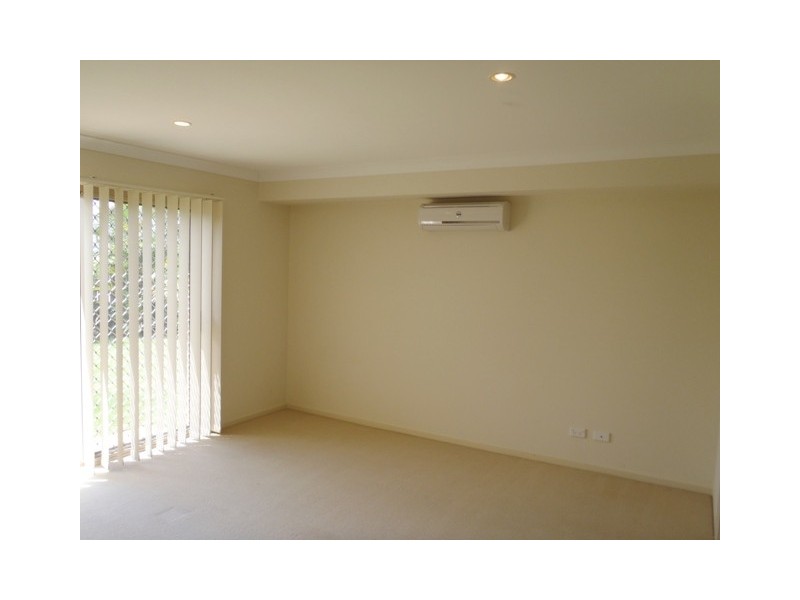 16 Cossington Circuit ‘Parklake Estate’, Maudsland QLD 4210