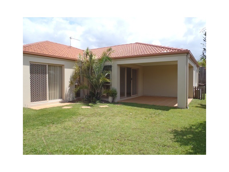 16 Cossington Circuit ‘Parklake Estate’, Maudsland QLD 4210