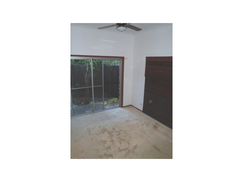 16 Latrobe Avenue, Helensvale QLD 4212