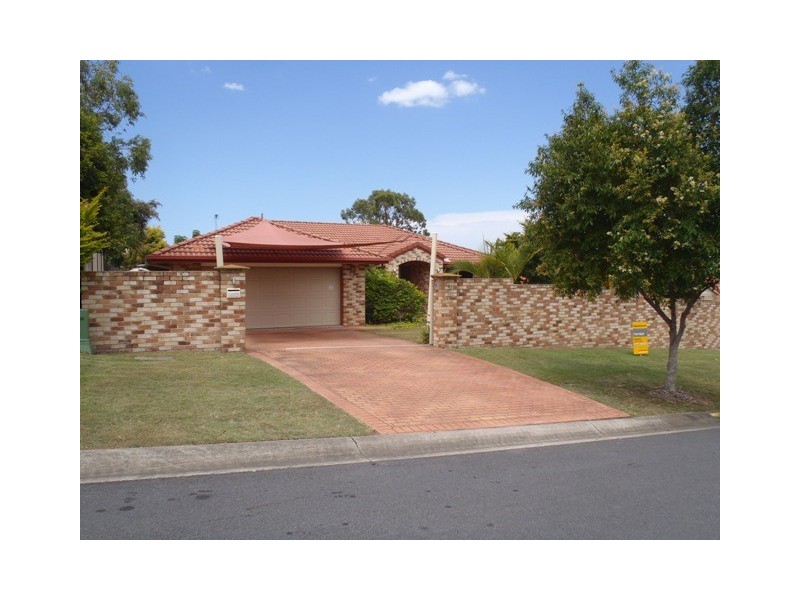 13 Midway Terrace, Pacific Pines QLD 4211