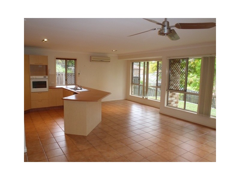 13 Midway Terrace, Pacific Pines QLD 4211