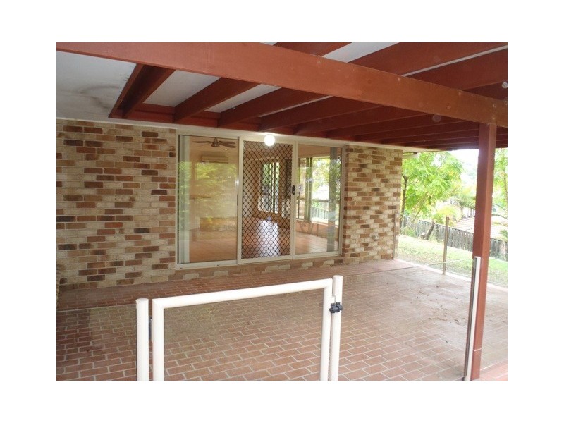 13 Midway Terrace, Pacific Pines QLD 4211