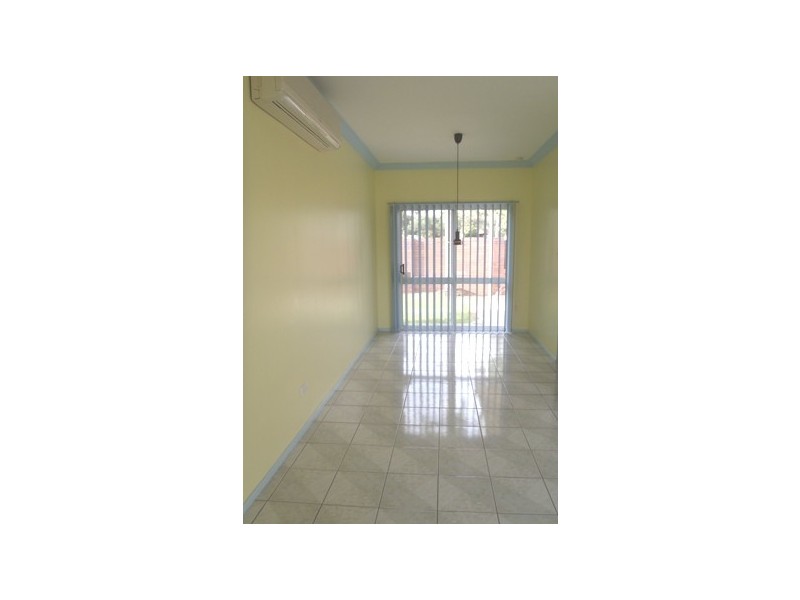 2  Loxton Court, Helensvale QLD 4212