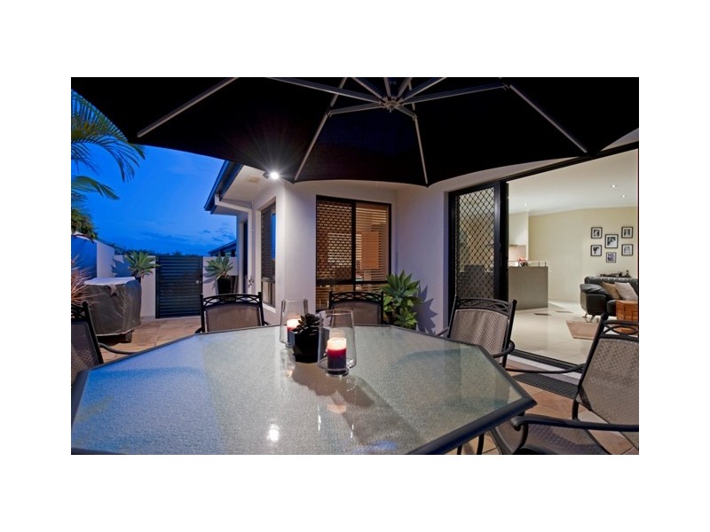 32 Pathfinder Drive, Coomera Waters QLD 4209