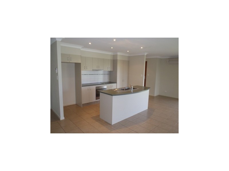 1/1 Duce Court, Upper Coomera QLD 4209