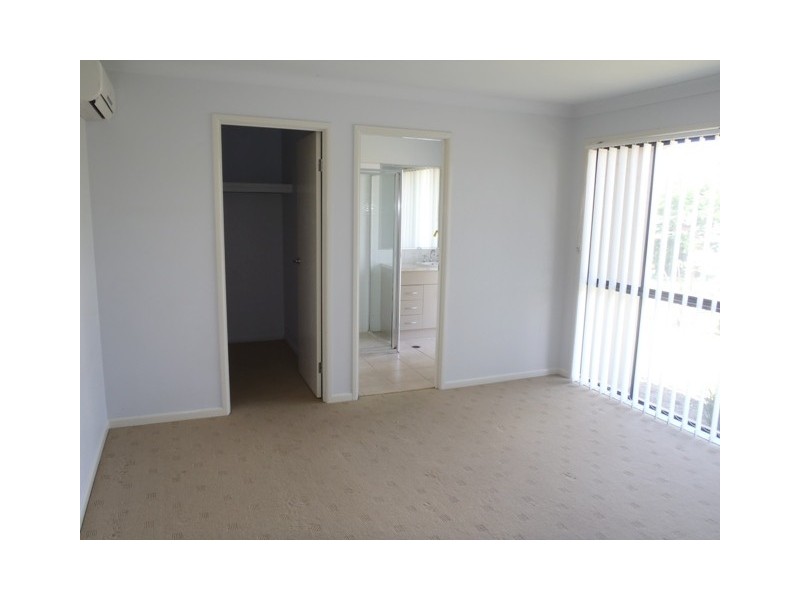 6 Lauren Grove, Upper Coomera QLD 4209