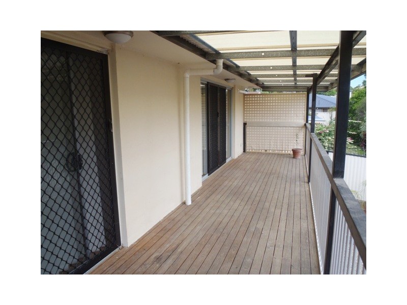 5 Hepburn Court, Oxenford QLD 4210