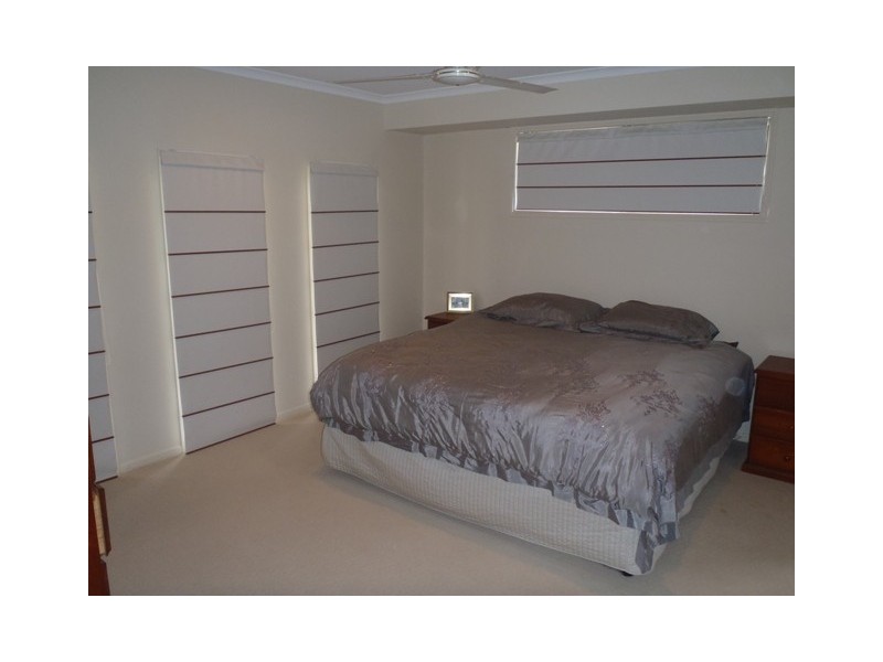 20 Ontario Ct, Oxenford QLD 4210