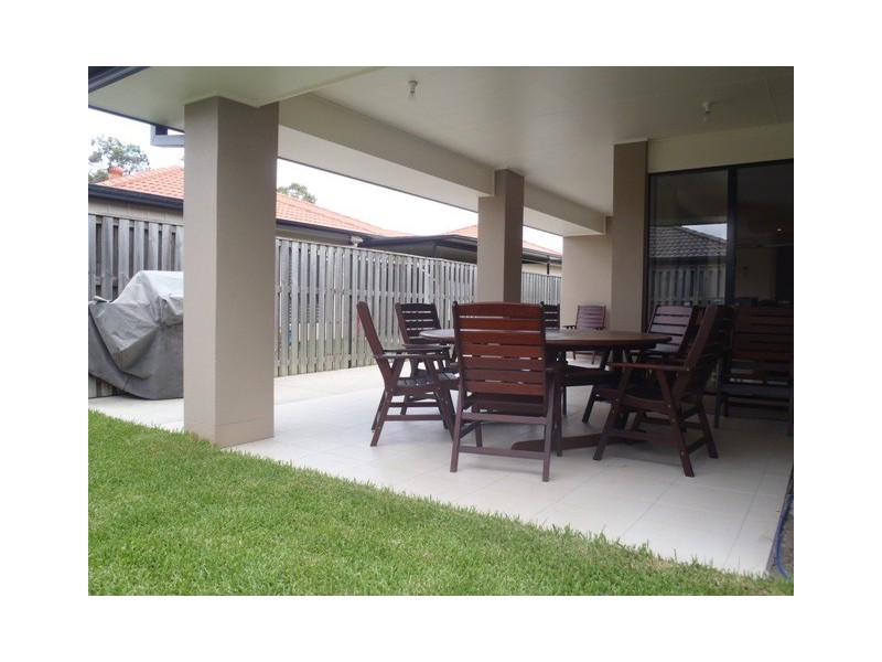 20 Ontario Ct, Oxenford QLD 4210