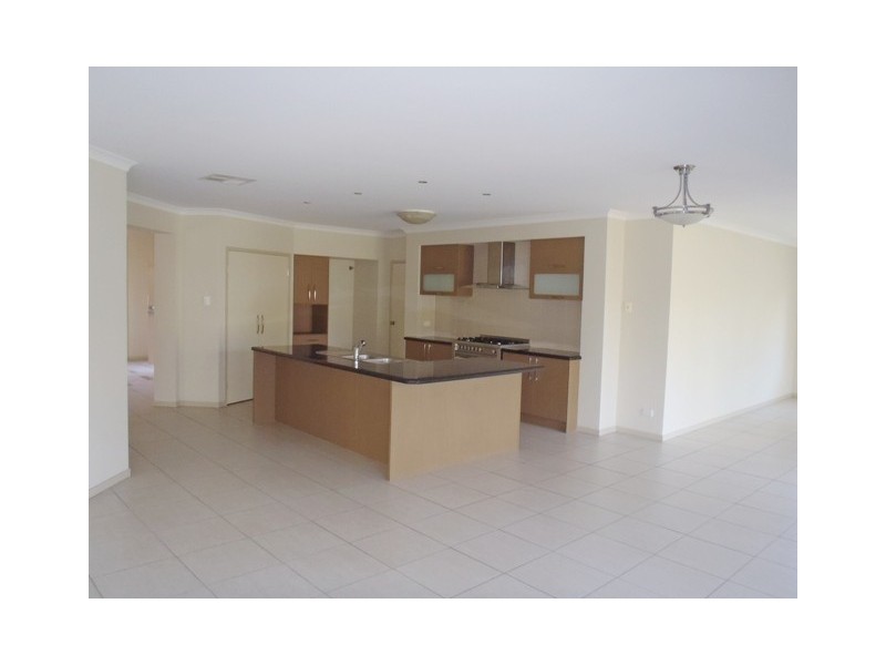 12 Slipstream Road, Coomera Waters QLD 4209