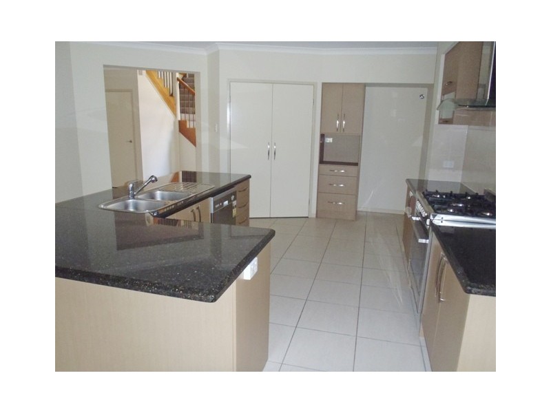 12 Slipstream Road, Coomera Waters QLD 4209