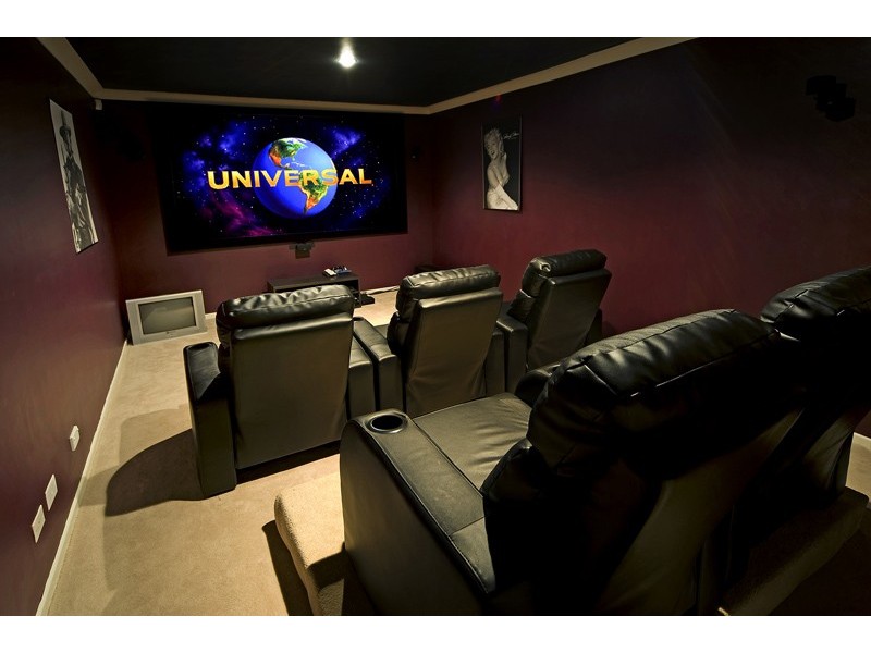 26 Brittany Dr, Oxenford QLD 4210