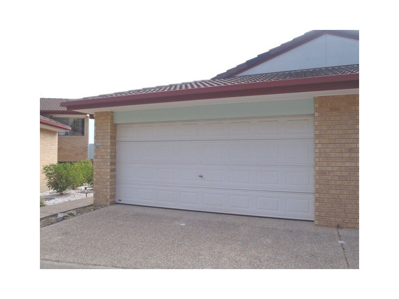 2042/6  Crestridge Crescent, Oxenford QLD 4210