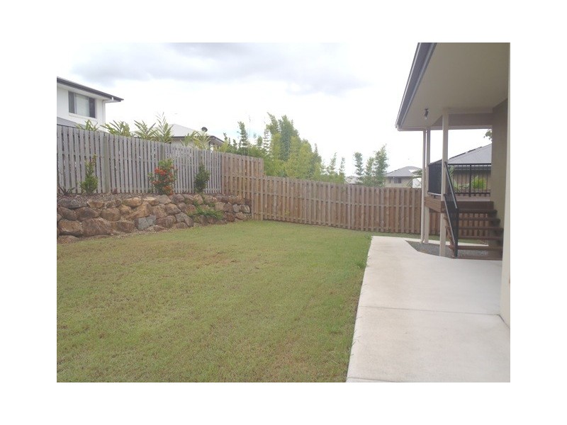 13 Silver Dawn Crescent, Oxenford QLD 4210