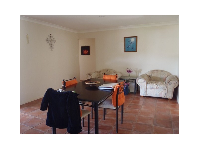 29 Manra Way, Pacific Pines QLD 4211