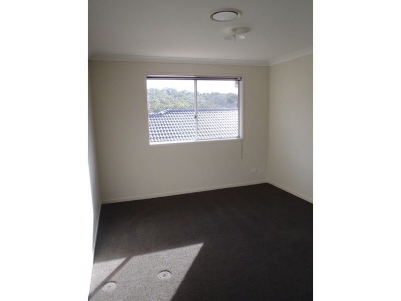 73 Wunburra Ccl, Pacific Pines QLD 4211