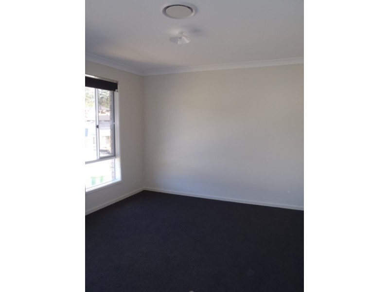 73 Wunburra Ccl, Pacific Pines QLD 4211