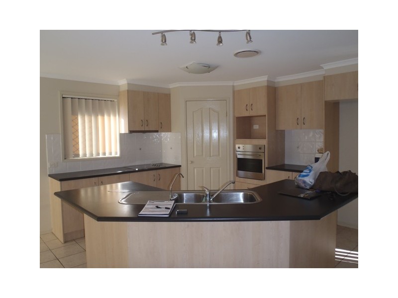 12 Beerwah Street, Pacific Pines QLD 4211