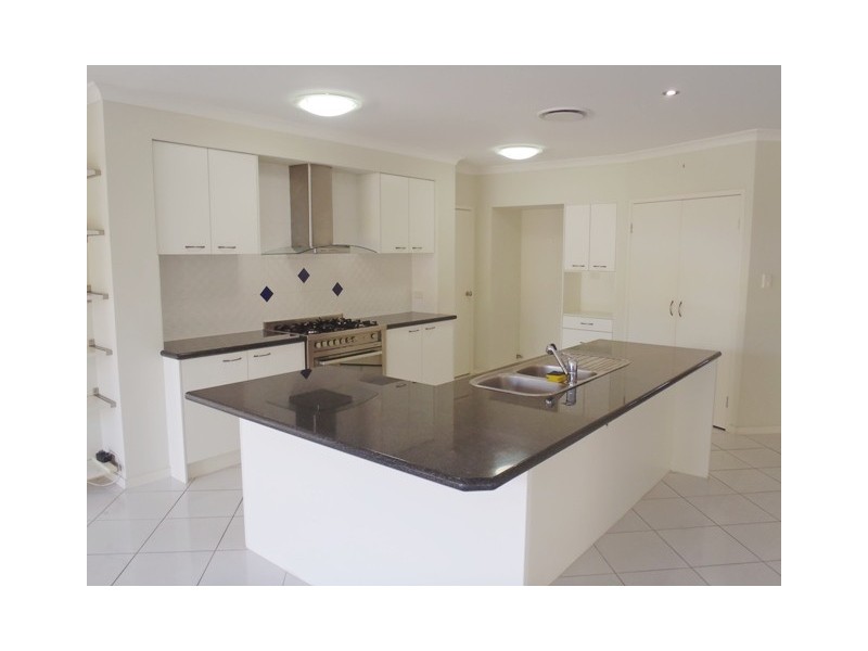 16  Slipstream Road, Coomera Waters QLD 4209