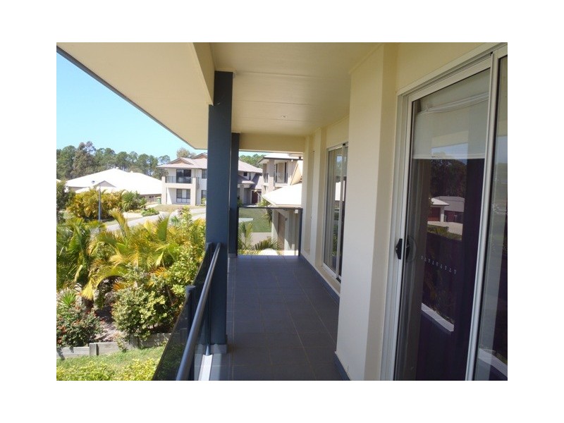 16  Slipstream Road, Coomera Waters QLD 4209