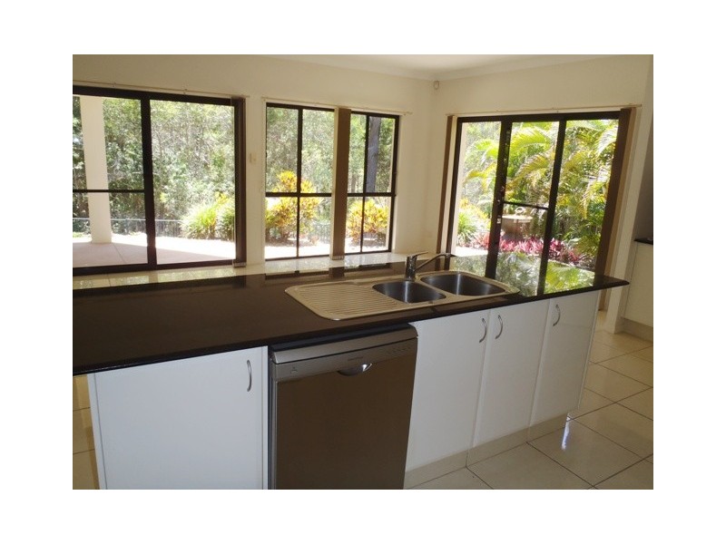 18 Pacha Close, Coomera Waters QLD 4209