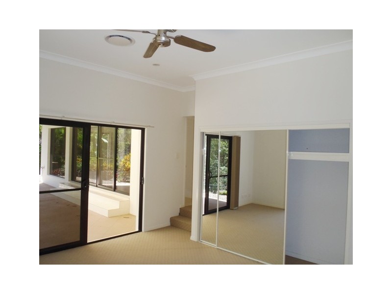 18 Pacha Close, Coomera Waters QLD 4209