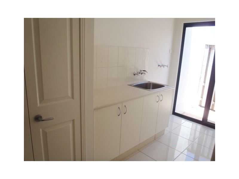 18 Pacha Close, Coomera Waters QLD 4209