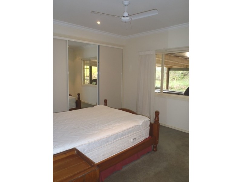 Wongawallan QLD 4210