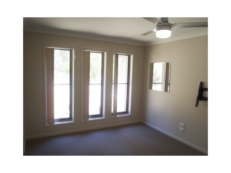 78 Aldgate Cres, Pacific Pines QLD 4211