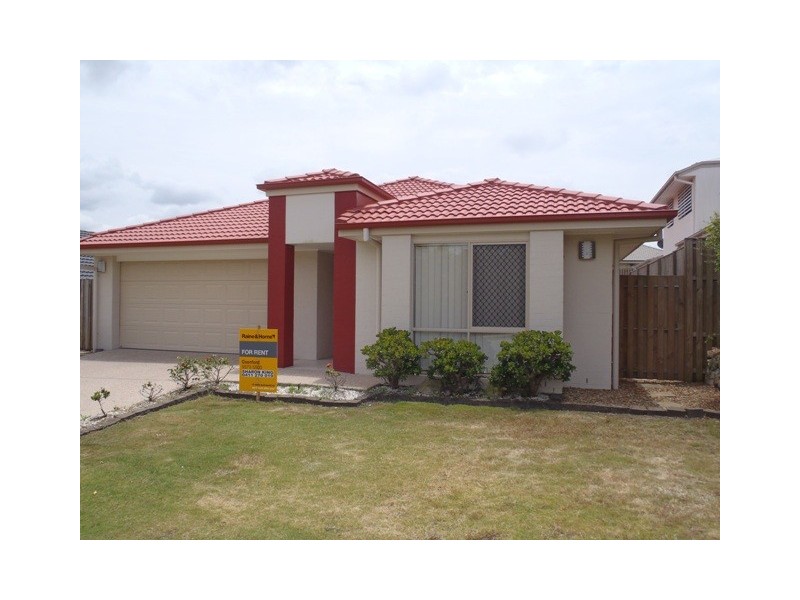 17 Barradeen Circuit, Pacific Pines QLD 4211