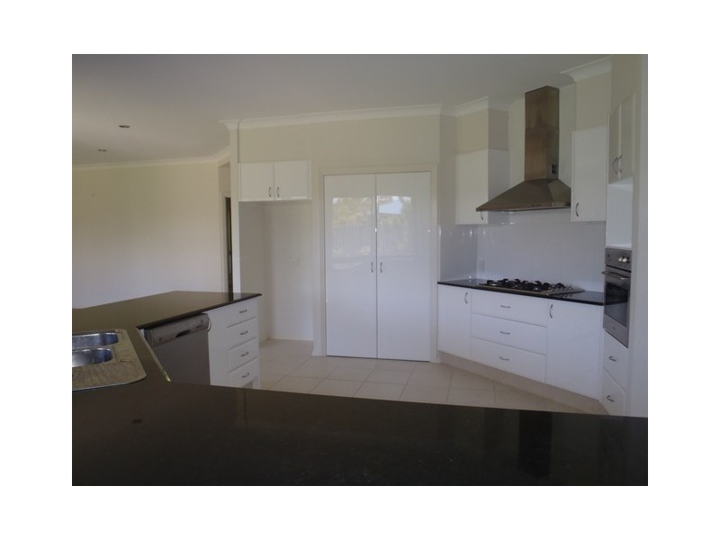 3 Ceil Circuit, Coomera Waters QLD 4209