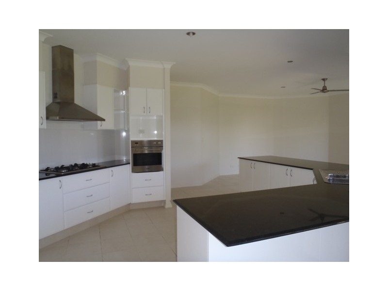 3 Ceil Circuit, Coomera Waters QLD 4209