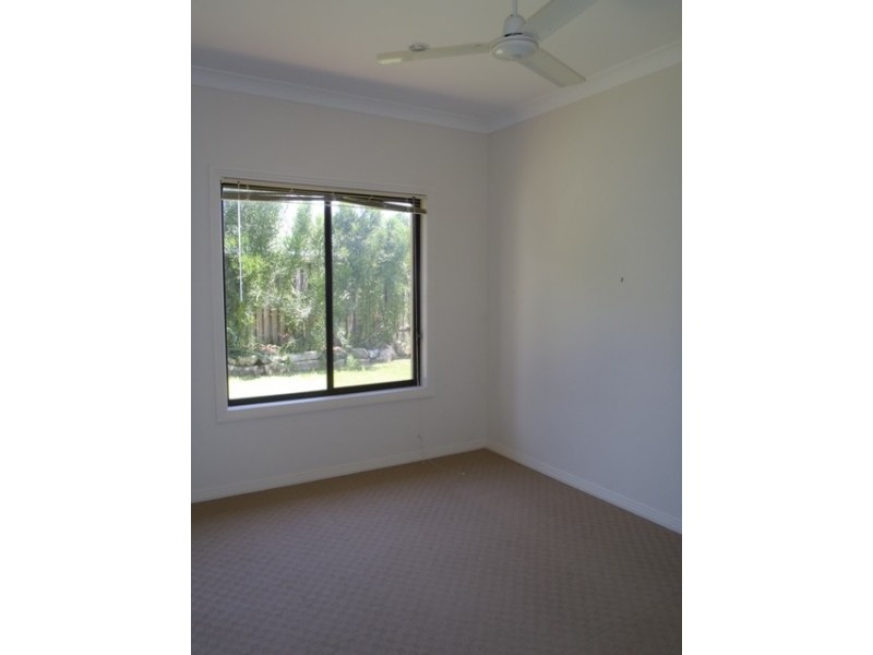 3 Ceil Circuit, Coomera Waters QLD 4209