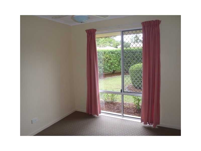 70 Allied Drive, Arundel QLD 4214