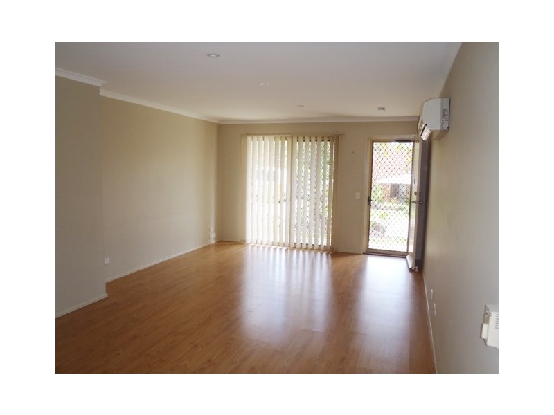 8/32 Hollywood Place, Oxenford QLD 4210