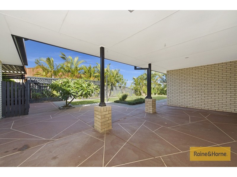 22 Penrhyn ST, Pacific Pines QLD 4211