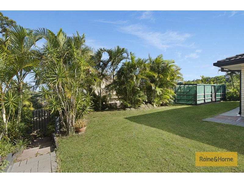 22 Penrhyn ST, Pacific Pines QLD 4211