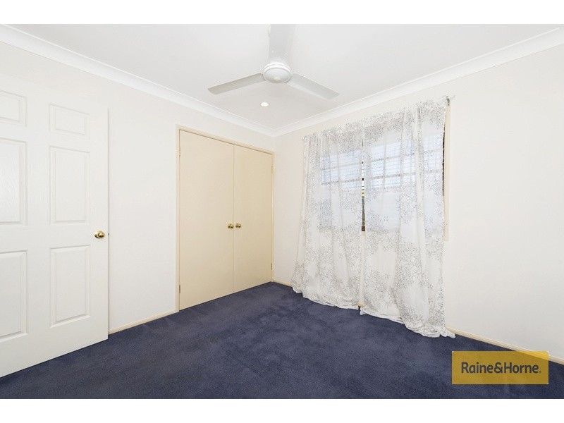22 Penrhyn ST, Pacific Pines QLD 4211